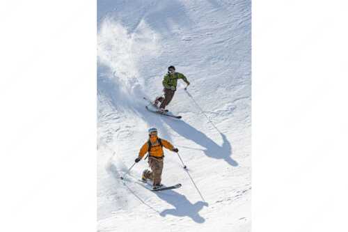 Wenn der Schnee passt ist Telemark Skifahren ein tolles Erlebnis - Telemark - Seitenverhältnis 2:3 - Skifahren im Estergebirge - weitere Infos unter https://www.kriner-weiermann.de