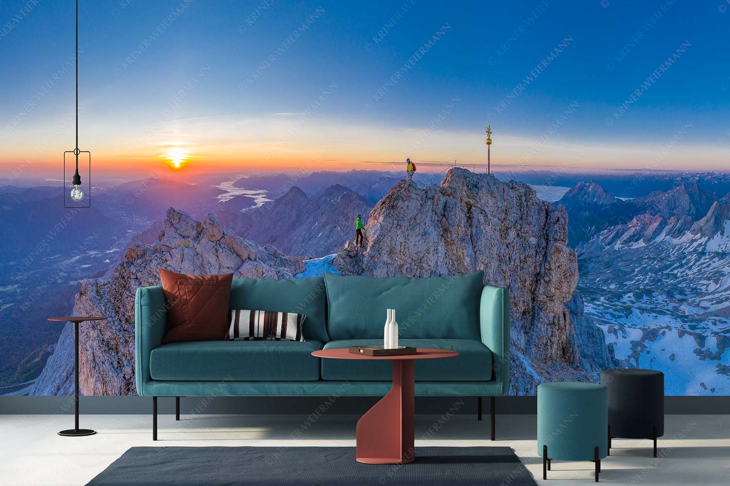 to the top – Größe ca. 400x200cm, Seitenverhältnis 2:1 — Zugspitze Bergsteiger am Zugspitzgipfel bei Sonnenaufgang - to the top - Größe ca. 400x200cm, Seitenverhältnis 2:1 - Zugspitze - weitere Infos unter https://www.kriner-weiermann.de