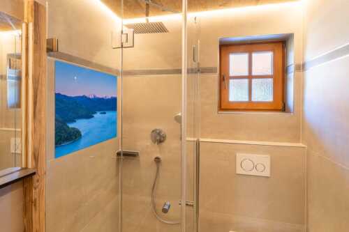 Mondaufgang über Walchensee mit Blick in das noch verschneite Karwendelgebirge - Türkis - Größe ca. 120x80cm, Seitenverhältnis 3:2 - Walchensee mit Schafreuter - weitere Infos unter https://www.kriner-weiermann.de