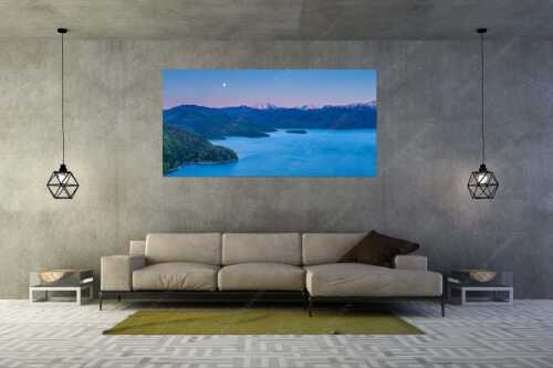 Mondaufgang über Walchensee mit Blick in das noch verschneite Karwendelgebirge - Türkis - Größe ca. 200x100cm, Seitenverhältnis 2:1 - Walchensee mit Schafreuter - weitere Infos unter https://www.kriner-weiermann.de
