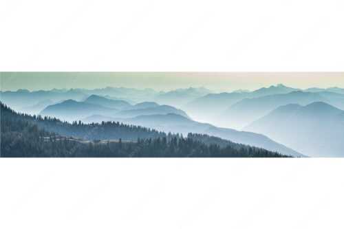 Morgenstimmung bei der Krüner Alm mit Panoramablick vom Wendelstein bis Zugspitze - Über d Oima - Seitenverhältnis 4:1 - Bayerische Voralpen mit Krüner Alm - weitere Infos unter https://www.kriner-weiermann.de