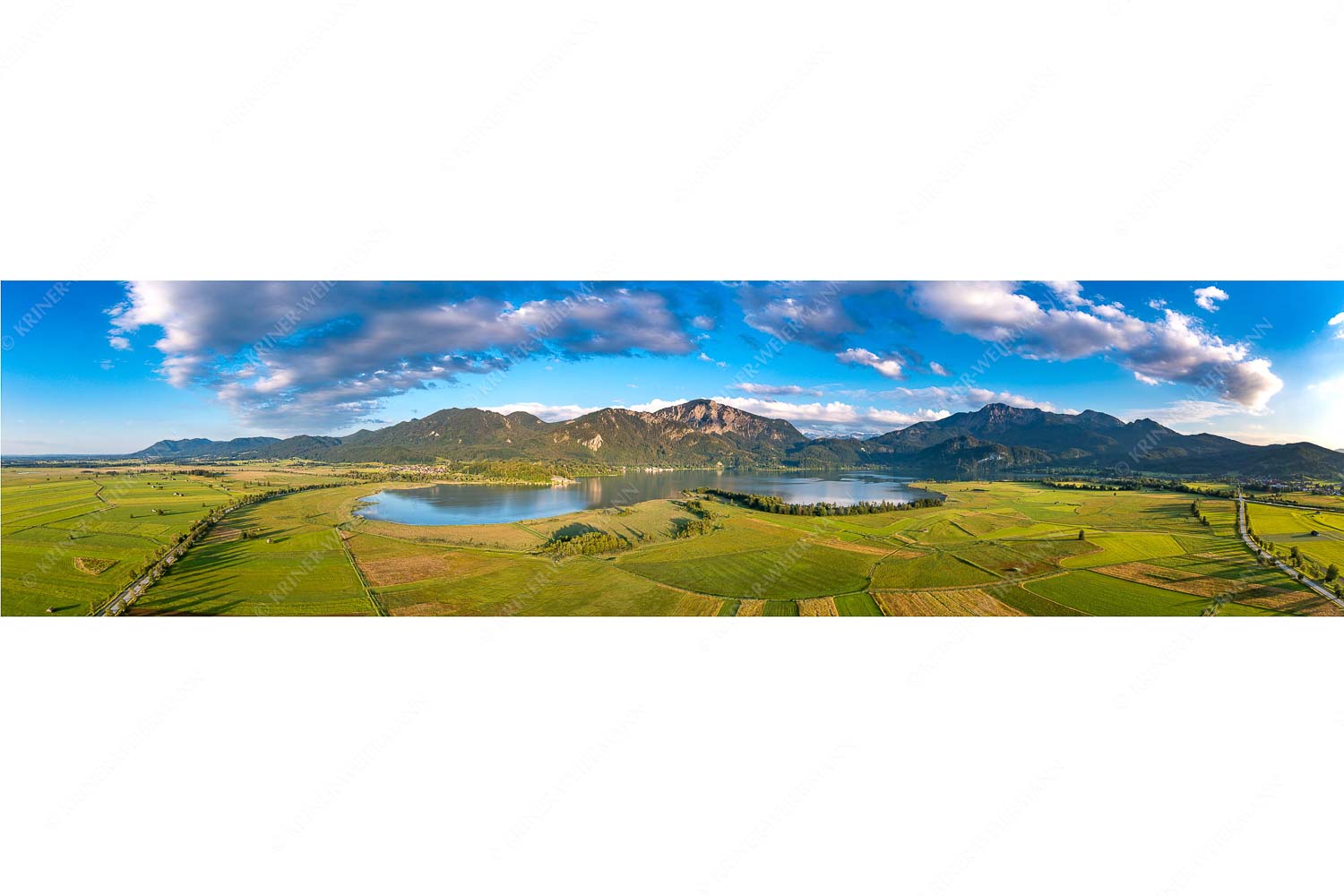 Überm Kochelsee – Seitenverhältnis 4:1 — Jochberg und Herzogstand Blick über den Kochelsee zum Jochberg und Herzogstand