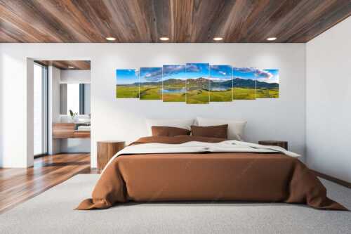 Blick über den Kochelsee zum Jochberg und Herzogstand - Überm Kochelsee - 7er Split, Größe ca. 300x75cm, Seitenverhältnis 4:1 - Jochberg und Herzogstand - weitere Infos unter https://www.kriner-weiermann.de
