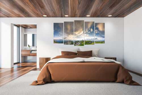 Eine gewaltige Wolkenstimmung hat sich über dem Werdenfelser Land gebildet - Urknall - 5er Split, Größe ca. 200x100cm, Seitenverhältnis 2: - Wolkenstimmung über Zugspitze - weitere Infos unter https://www.kriner-weiermann.de