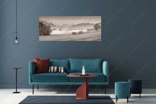 Eine sanfte Nebelstimmung verschleiert den Blick durch das Loisachtal zum Wettersteingebirge - Von draußen rein - Größe ca. 175x70cm, Seitenverhältnis 2,5: - Zugspitzblick von Murnau - weitere Infos unter https://www.kriner-weiermann.de