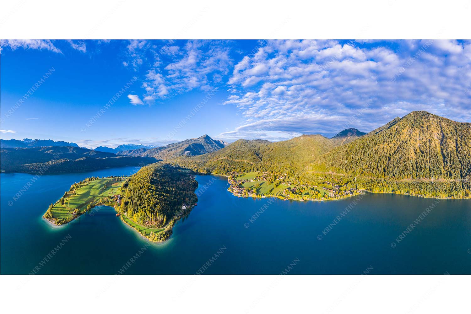 Walchenseebuchten – Seitenverhältnis 2:1 — Walchensee Herzogstand und Zwergern Zwergern Halbinsel mit Klösterl und Herzogstand am Walchensee