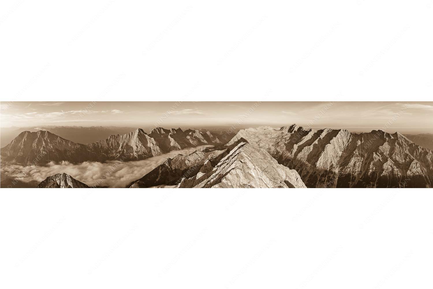 Wannerfreunde – Seitenverhältnis 5:1 — Hochwanner im Wetterstein Panoramaaussicht vom Hochwanner zu Mieminger und Wettersteingebirge