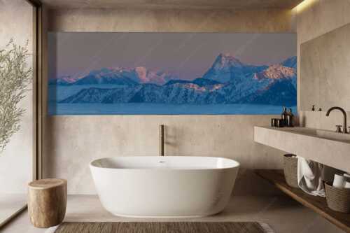 Blick vom Simetsberg über Karwendelvorberge zum Guffert und Wilden Kaiser - Weit nach Osten - Größe ca. 300x100cm, Seitenverhältnis 3:1 - Guffert und Wilder Kaiser - weitere Infos unter https://www.kriner-weiermann.de
