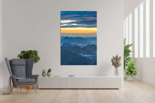 Blick von der Zugspitze über Thannheimer Berge nach einem Gewitterregen - Wetterberuhigung - Größe ca. 120x180cm, Seitenverhältnis 2:3 - Zugspitze Abendstimmung - weitere Infos unter https://www.kriner-weiermann.de