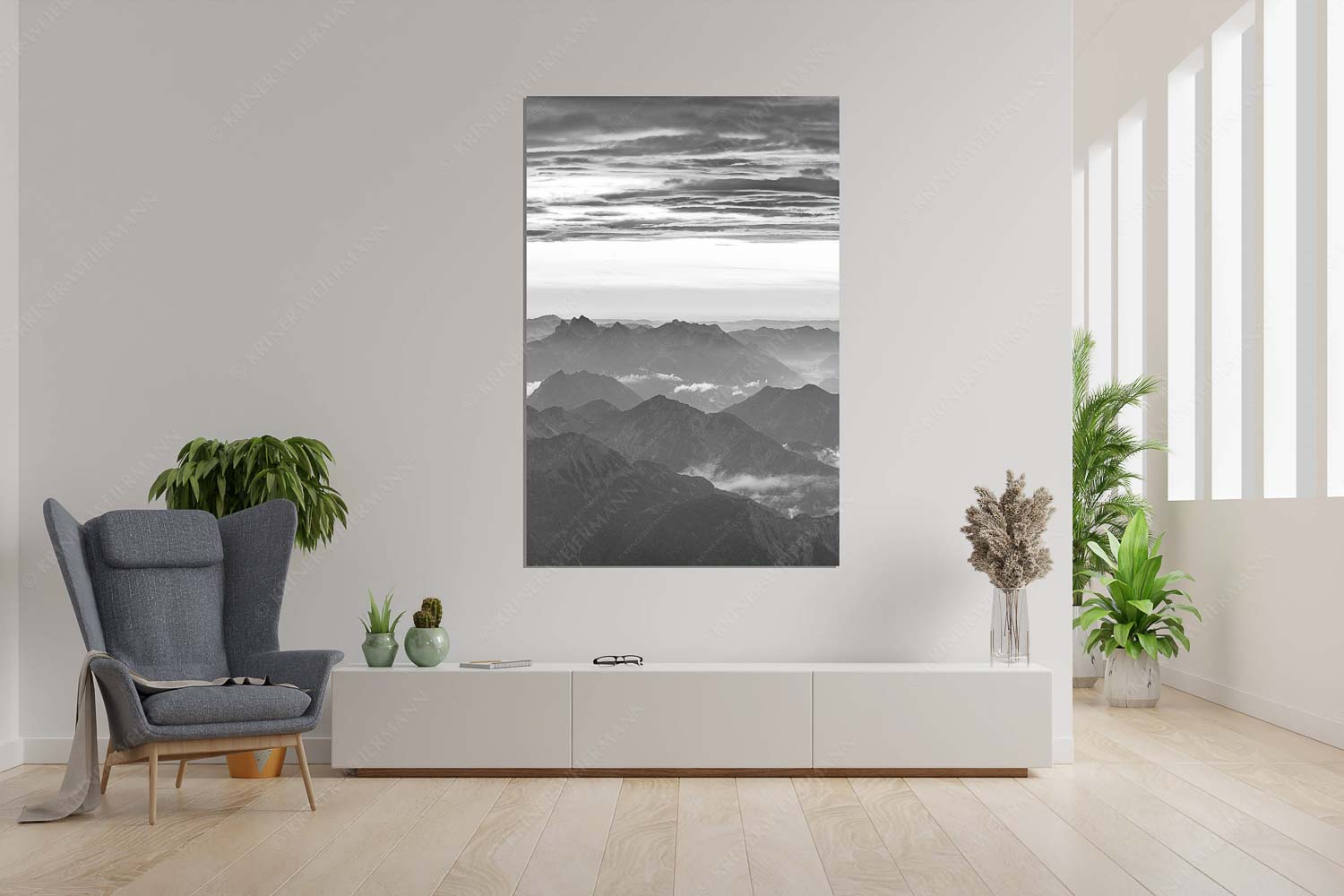 Wetterberuhigung – Größe ca. 120x180cm, Seitenverhältnis 2:3 — Zugspitze Abendstimmung Blick von der Zugspitze über Thannheimer Berge nach einem Gewitterregen - Wetterberuhigung - Größe ca. 120x180cm, Seitenverhältnis 2:3 - Zugspitze Abendstimmung - weitere Infos unter https://www.kriner-weiermann.de