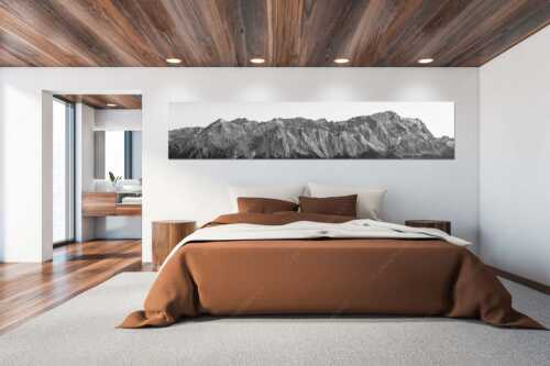Blick auf Alpspitz, Waxenstein, Jubiläumsgrat und Zugspitze - Wetterstein Nord-West - Größe ca. 300x60cm, Seitenverhältnis 5:1 - Alpspitze Jubiläumsgrat Zugspitze - weitere Infos unter https://www.kriner-weiermann.de