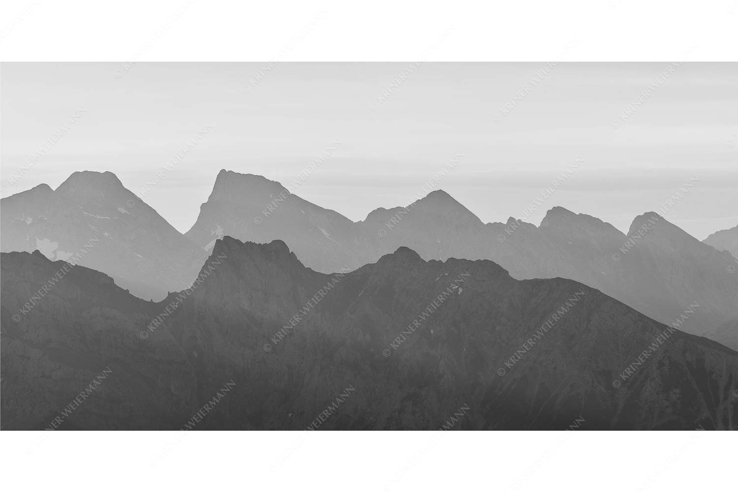 Wie kopiert – Seitenverhältnis 2:1 — Mittenwalder Höhenweg und Östliche Karwendelspitze Mittenwalder Höhenweg und Sulzleklammspitz vor Vogelkar- und Östlicher Karwendelspitze