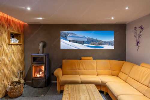Wiesmahdstadel mit Stanker und viel Schnee mit Alpspitze, Zugspitze und Waxenstein im Hintergrund - Winter satt - Größe ca. 180x60cm, Seitenverhältnis 3:1 - viel Schnee Stadel mit Zugspitze - weitere Infos unter https://www.kriner-weiermann.de