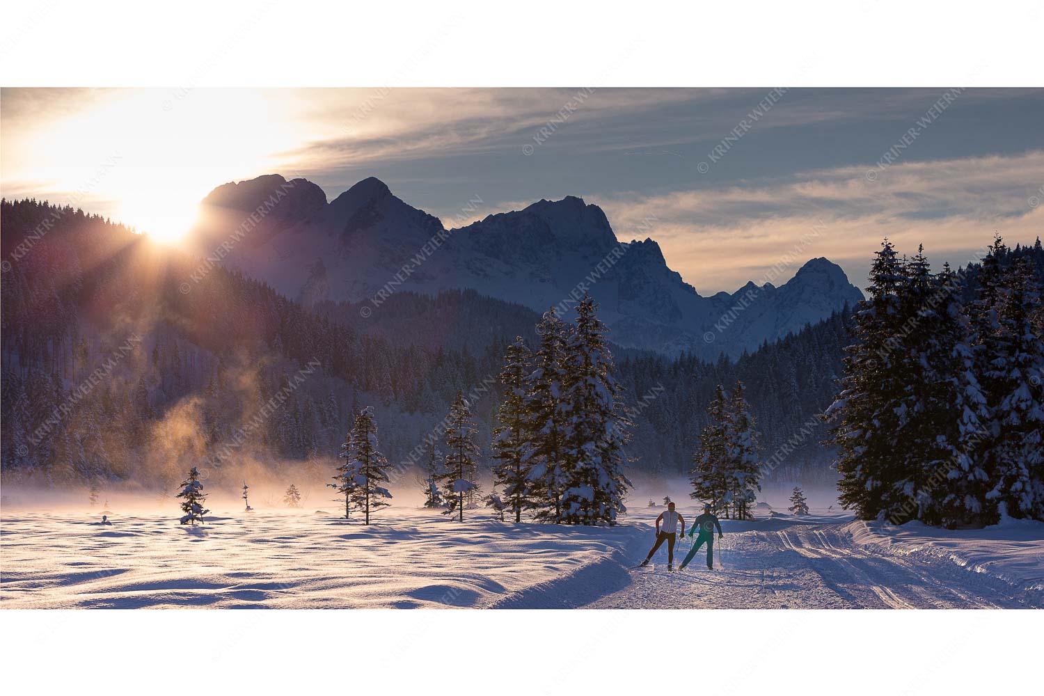 Wintertraum – Seitenverhältnis 2:1 — Langlaufen mit Panorama Die Barmseeloipe bei Krün hält stets eine beeindruckende Aussicht parat