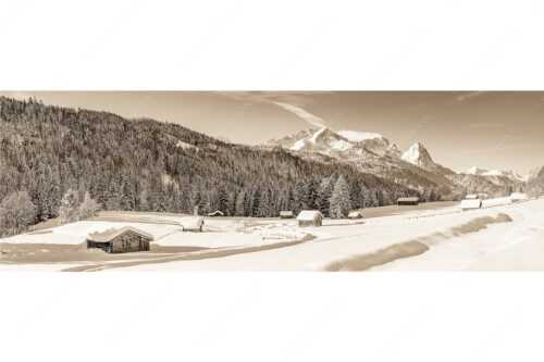 Romantische Winterlandschaft mit Heustadel, viel Schnee und Blick zum Zugspitzmassiv - Zeitlos - Seitenverhältnis 3:1 - Werdenfelser Winterlandschaft mit Zugspitze - weitere Infos unter https://www.kriner-weiermann.de