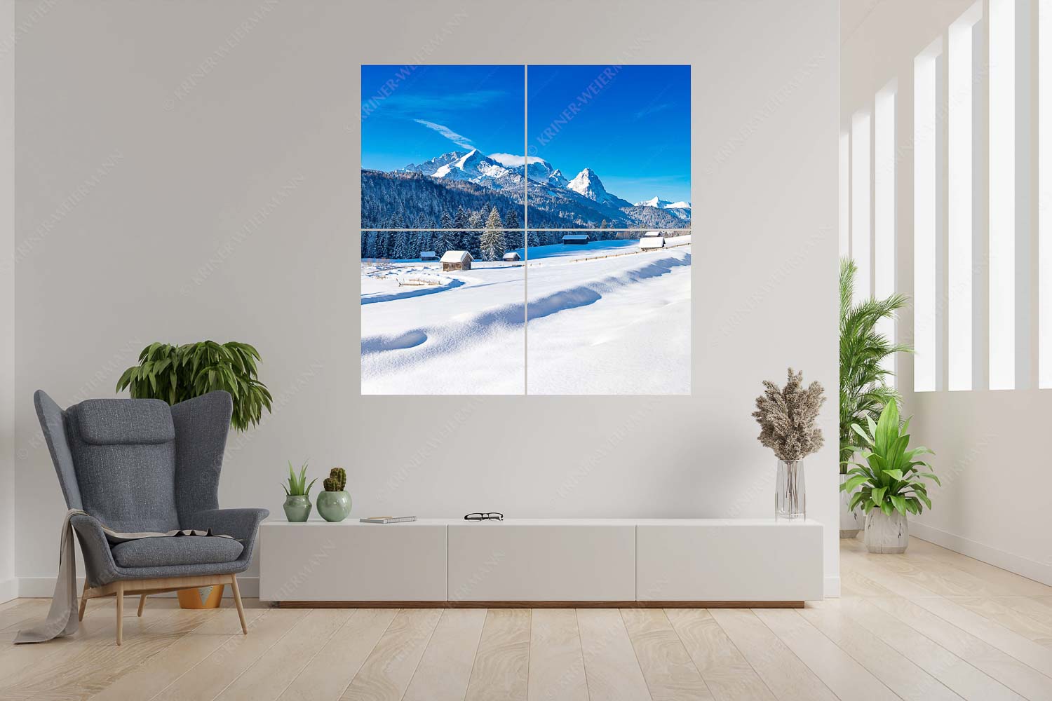 Zeitlos – 4er Split, Größe ca. 180x180cm, Seitenverhältnis 1: — Werdenfelser Winterlandschaft mit Zugspitze Romantische Winterlandschaft mit Heustadel, viel Schnee und Blick zum Zugspitzmassiv - Zeitlos - 4er Split, Größe ca. 180x180cm, Seitenverhältnis 1: - Werdenfelser Winterlandschaft mit Zugspitze - weitere Infos unter https://www.kriner-weiermann.de