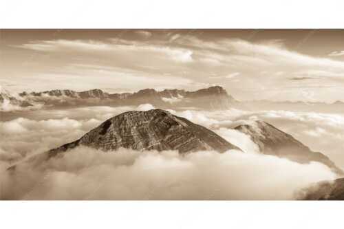 Blick vom Estergebirge ins Wettersteingebirge mit Zugspitze - Zufriedenheit - Seitenverhältnis 2:1 - Wetterstein Panorama - weitere Infos unter https://www.kriner-weiermann.de