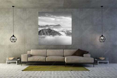 Blick vom Estergebirge ins Wettersteingebirge mit Zugspitze - Zufriedenheit - Größe ca. 160x160cm, Seitenverhältnis 1:1 - Wetterstein Panorama - weitere Infos unter https://www.kriner-weiermann.de