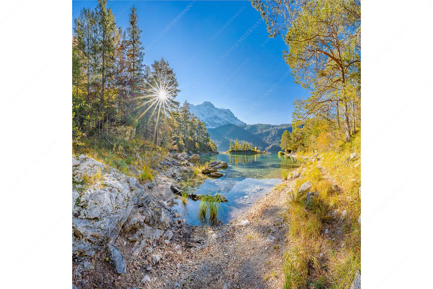 Zugspitzstern – Seitenverhältnis 1:1 — Eibsee mit Zugspitze Blick über Eibsee zur aufgehenden Sonne an der Zugspitze