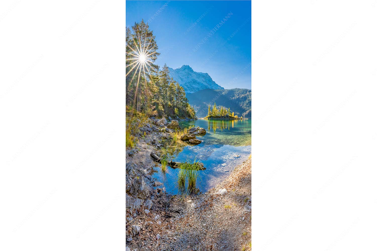 Zugspitzstern – Seitenverhältnis 1:2 — Eibsee mit Zugspitze Blick über Eibsee zur aufgehenden Sonne an der Zugspitze