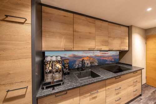 Blick über das Karwendeltal zur Pleisenspitze im Karwendelgebirge - Zwischen den Tälern - Größe ca. 270x54cm, Seitenverhältnis 5 - Pleisenspitze im Karwendel - weitere Infos unter https://www.kriner-weiermann.de