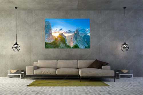 Blick aus dem Karwendel in den Sonnenuntergang und zur Soiernspitze - Zwischengipfel - Größe ca. 180x120cm, Seitenverhältnis 3:2 - Bergsteiger im Karwendel - weitere Infos unter https://www.kriner-weiermann.de
