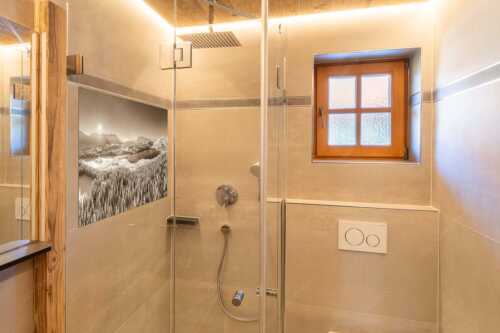 Blick über den Barmsee zum Karwendel- und Wettersteingebirge - Alles weiß am Barmsee - Größe ca. 120x80cm, Seitenverhältnis 3:2 - Winter am Barmsee - weitere Infos unter https://www.kriner-weiermann.de