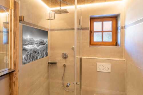 Blick über den Barmsee zum Karwendel- und Wettersteingebirge - Alles weiß am Barmsee - Größe ca. 120x80cm, Seitenverhältnis 3:2 - Winter am Barmsee - weitere Infos unter https://www.kriner-weiermann.de