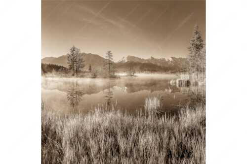 Sonnenaufgang am Barmsee mit Blick zum Karwendelgebirge - Am Barmsee - Seitenverhältnis 1:1 - Karwendelblick - weitere Infos unter https://www.kriner-weiermann.de