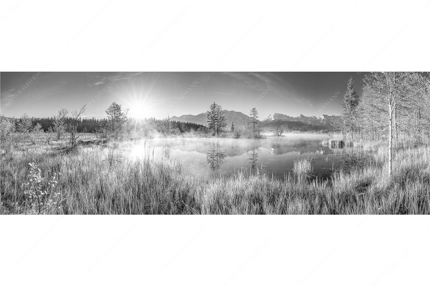 Am Barmsee – Seitenverhältnis 3:1 — Karwendelblick Sonnenaufgang am Barmsee mit Blick zum Karwendelgebirge