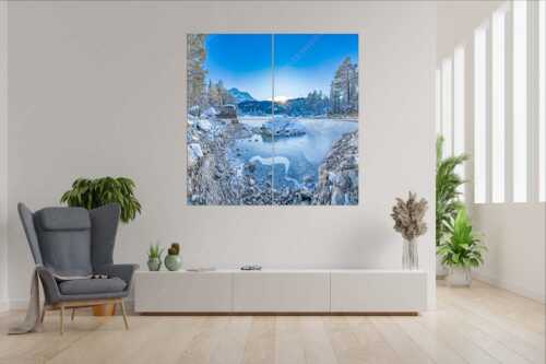 Blick über den Eibsee und Zugspitze in den Sonnenuntergang - Am zufrieren - 4er Split, Größe ca. 180x180cm, Seitenverhältnis 1:1 - Eis auf Eibsee mit Zugspitze - weitere Infos unter https://www.kriner-weiermann.de