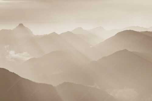 Mittsommerlicher Sonnenuntergang von der Zugspitze - Atemlos III - Seitenverhältnis 3:2 - Zugspitze Sonnenuntergang - weitere Infos unter https://www.kriner-weiermann.de