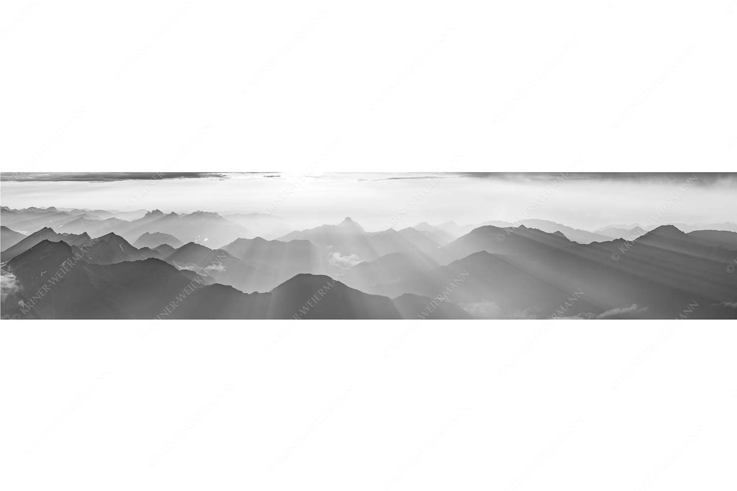 Atemlos – Seitenverhältnis 5:1 — Zugspitze Sonnenuntergang Mittsommerlicher Sonnenuntergang von der Zugspitze