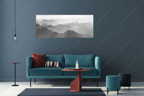 Mittsommerlicher Sonnenuntergang von der Zugspitze - Atemlos - Wandbild - Größe ca. 175x70cm, Seitenverhältnis 2,5:1 - Zugspitze Sonnenuntergang - weitere Infos unter https://www.kriner-weiermann.de