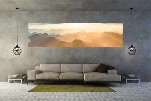 Mittsommerlicher Sonnenuntergang von der Zugspitze - Atemlos - Wandbild - Größe ca. 320x80cm, Seitenverhältnis 4:1 - Zugspitze Sonnenuntergang - weitere Infos unter https://www.kriner-weiermann.de