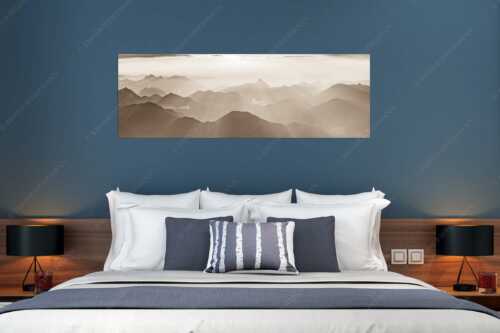 Mittsommerlicher Sonnenuntergang von der Zugspitze - Atemlos - Wandbild - Größe ca. 180x60cm, Seitenverhältnis 3:1 - Zugspitze Sonnenuntergang - weitere Infos unter https://www.kriner-weiermann.de