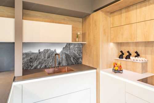Sonnenaufgang im Halleranger im Karwendelgebirge - Auf die Spitze getrieben - Größe ca. 150x60cm, Seitenverhältnis 2,5:1 - Lafatscher Nordwand Karwendel - weitere Infos unter https://www.kriner-weiermann.de