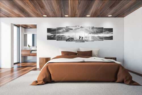Blick vom Seinskopf zum Karwendel und über das Obere Isartal zum Estergebirge - Aufgrissen - 7er Split, Größe ca. 300x75cm, Seitenverhältnis 4:1 - Gewitterstimmung am Seinskopf - weitere Infos unter https://www.kriner-weiermann.de