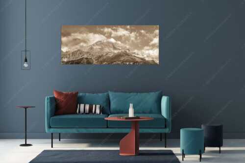 Blick auf Alpspitze und Waxenstein. Zugspitze dahinter im Nebel. - Aufreißen - Größe ca. 175x70cm, Seitenverhältnis 2,5:1 - Alpspitze und Osterfelder - weitere Infos unter https://www.kriner-weiermann.de
