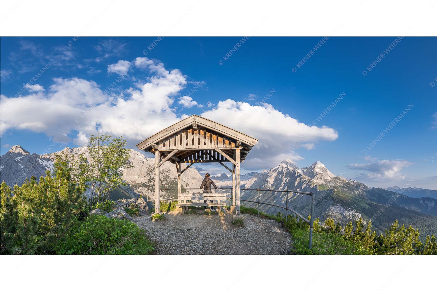 Bei der Kanzel – Seitenverhältnis 2:1 — Schachen und Alpspitze Aussichtskanzel am Schachen mit Blick ins Reintal und Zugspitzplatt