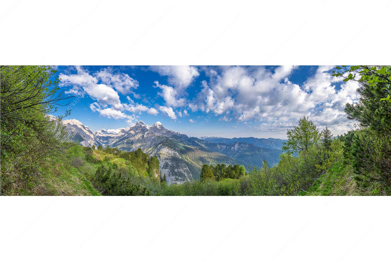 Bella Vista – Seitenverhältnis 3:1 — Aussicht vom Schachen Blick über die Aussichtskanzel am Schachen zum Alpspitzmassiv mit Zugspitzplatt