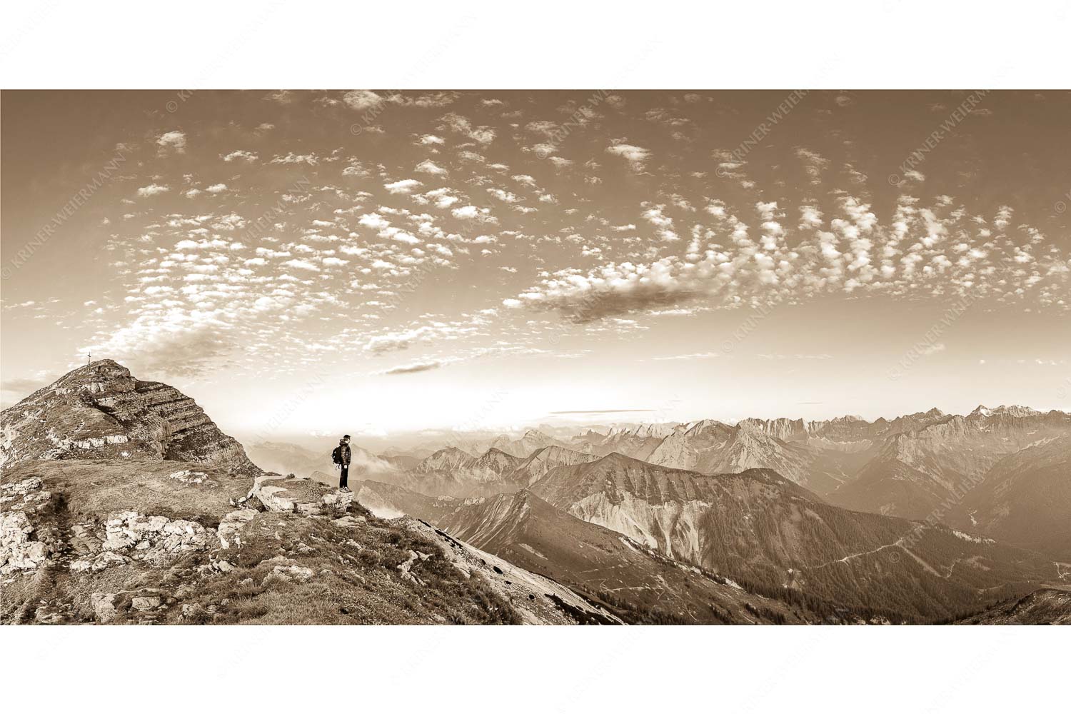Bellvedere – Seitenverhältnis 2:1 — Schafreiter Wolkenstimmung im Karwendel Blick vom Schafreuter auf den Karwendelhauptkamm