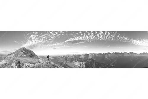 Blick vom Schafreuter auf den Karwendelhauptkamm - Bellvedere - Seitenverhältnis 4:1 - Schafreiter Wolkenstimmung im Karwendel - weitere Infos unter https://www.kriner-weiermann.de