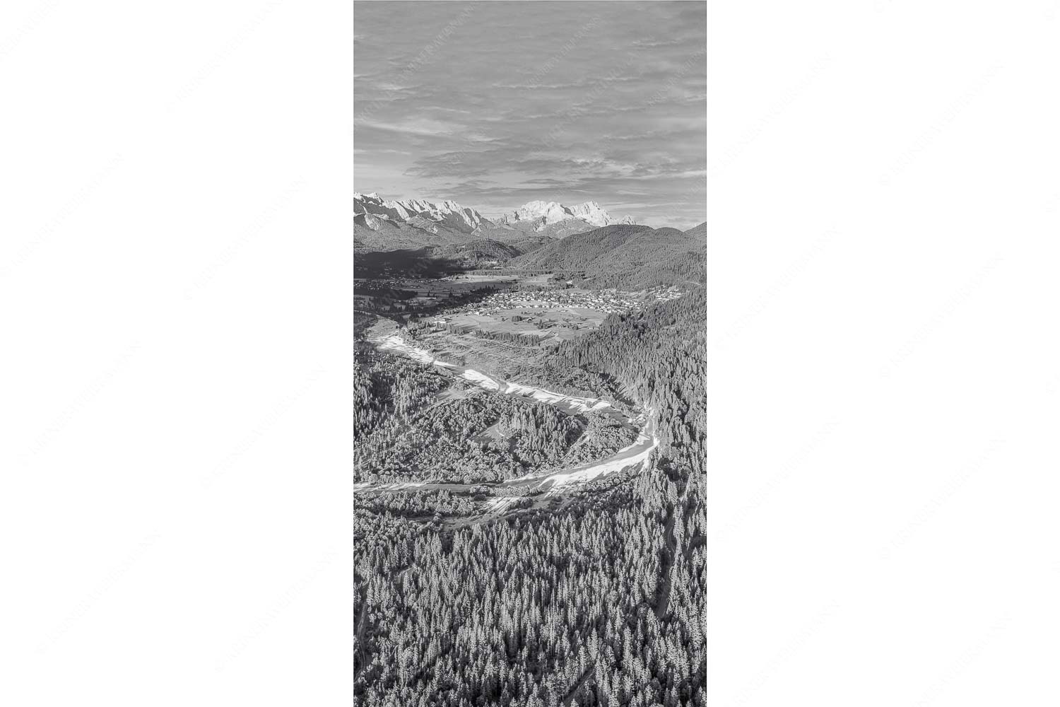 Das Obere Isartal – Seitenverhältnis 1:2 — Isar mit Wallgau Krün und Wetterstein Blick über die Isar, Wallgau und Krün zum Wettersteingebirge