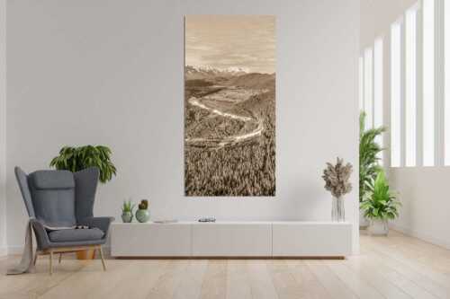 Blick über die Isar, Wallgau und Krün zum Wettersteingebirge - Das Obere Isartal - Größe ca. 90x180cm, Seitenverhältnis 1:2 - Isar mit Wallgau Krün und Wetterstein - weitere Infos unter https://www.kriner-weiermann.de