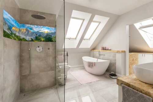 Die Sonne scheint noch kurz entlang des Hallerangers in die Nordwand der Speckkarspitze - Der Abschiedskuss - LED-Leuchtbild - 2-Teilig, Größe ca. 240x60cm, Seitenverhältnis 4:1 - Speckkarspitze im Karwendel - weitere Infos unter https://www.kriner-weiermann.de