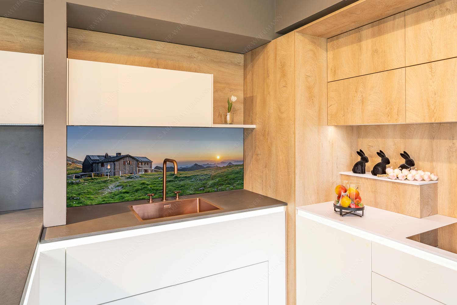 Der beste Platz – Größe ca. 150x60cm, Seitenverhältnis 2,5:1 — Weilheimer Hütte Den ganzen Sommer über kann man den Sonnenaufgang von der Weilheimer Hütte genießen - Der beste Platz - Größe ca. 150x60cm, Seitenverhältnis 2,5:1 - Weilheimer Hütte - weitere Infos unter https://www.kriner-weiermann.de