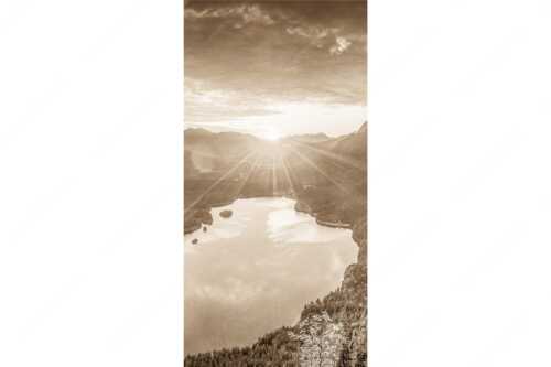 Blick über den Eibsee in den Sonnenaufgang im Estergebirge - Der Eibseeblick - Seitenverhältnis 1:2 - Eibsee mit Loisachtal - weitere Infos unter https://www.kriner-weiermann.de