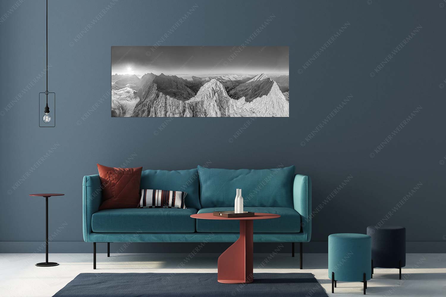 Der Mensch ist klein – Größe ca. 175x70cm, Seitenverhältnis 2,5:1 — Kaskarspitze im Karwendel Bergsteiger auf dem Gipfel der Kaskarspitze blickt ins Karwendelgebirge - Der Mensch ist klein - Größe ca. 175x70cm, Seitenverhältnis 2,5:1 - Kaskarspitze im Karwendel - weitere Infos unter https://www.kriner-weiermann.de