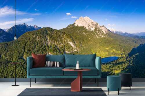 Blick über Ferchensee zur Unteren und Oberen Wettersteinspitze. - Die Perle - Größe ca. 400x200cm, Seitenverhältnis 2:1 - Ferchensee am Wetterstein - weitere Infos unter https://www.kriner-weiermann.de